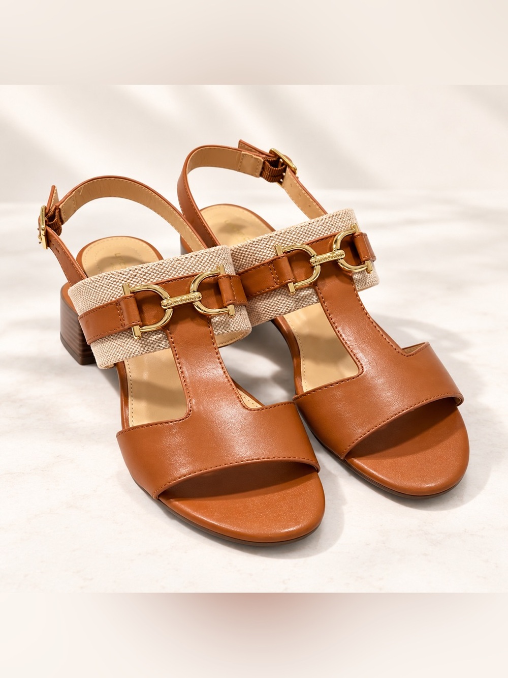 Liz Claiborne LC Grove Cognac Woven T-Strap Sandals Gold Hardware 8.5 NWOT